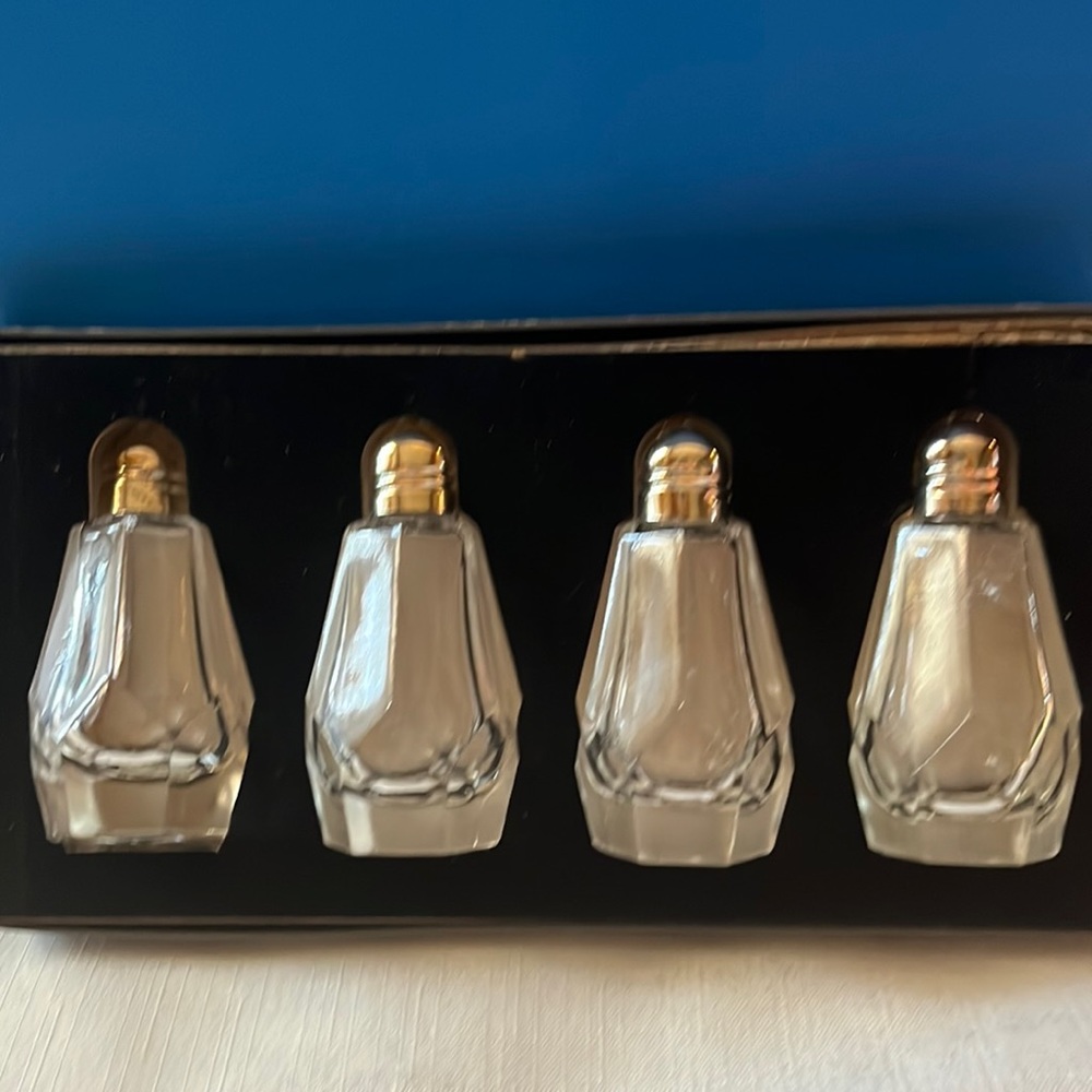 Vintage F.B.Rogers Crystal Salt & Pepper Shakers